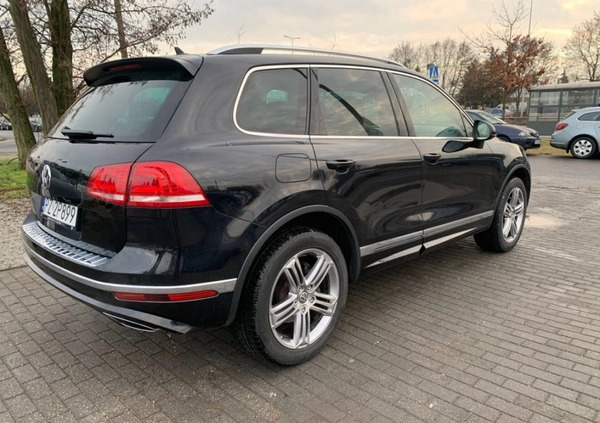 Volkswagen Touareg cena 114900 przebieg: 165500, rok produkcji 2016 z Poznań małe 301